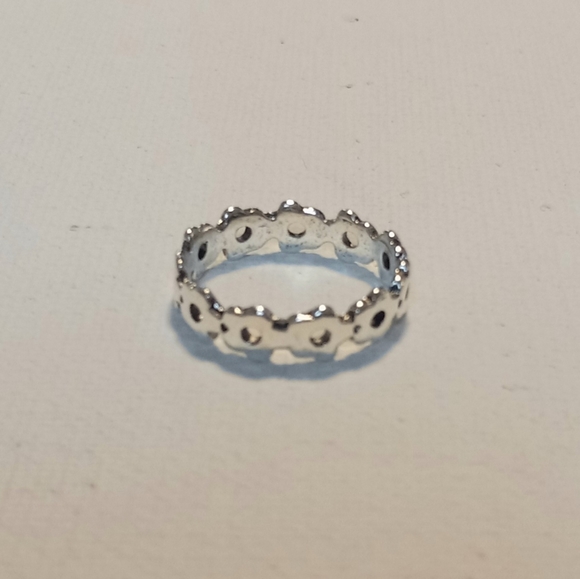 Little Silver Plated Flowers Ring - Picture 2 of 4